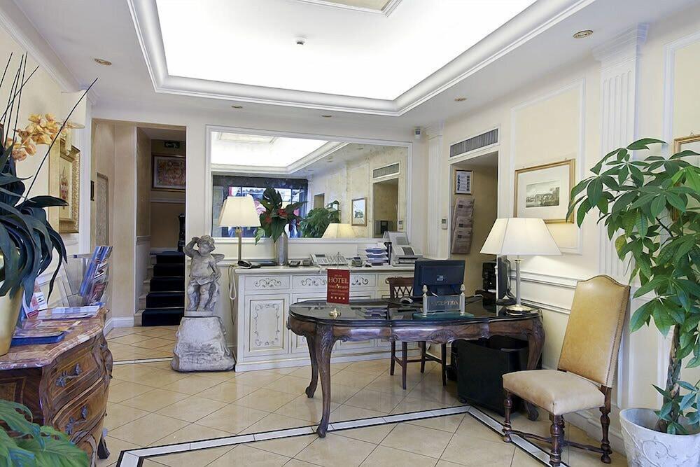 Relais Hotel Antico Palazzo Rospigliosi Ρώμη Εξωτερικό φωτογραφία